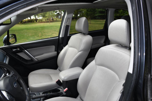 Used 2016 Subaru Forester 2.5i Touring w/ Popular Package #2 image 11