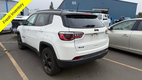 Used 2018 Jeep Compass Latitude w/ Popular Equipment Group image 4