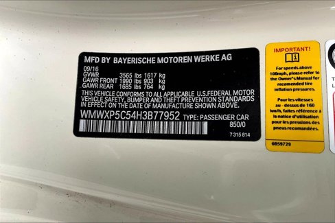 Used 2017 MINI Cooper 2-Door Hardtop image 17