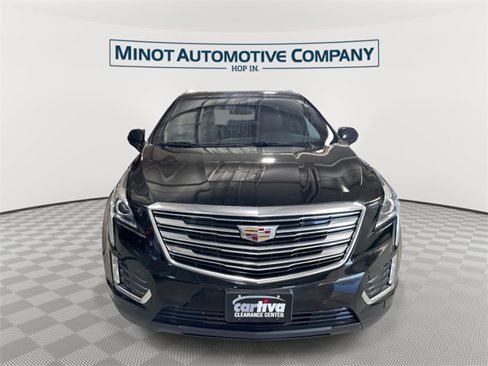 Used 2017 Cadillac XT5 Luxury w/ Driver Awareness Package image 3
