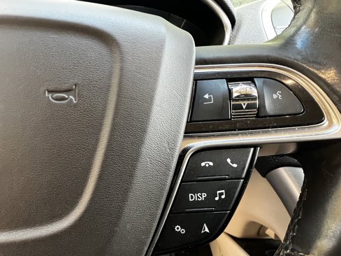 Used 2020 Lincoln Nautilus FWD w/ Equipment Group 101A image 19