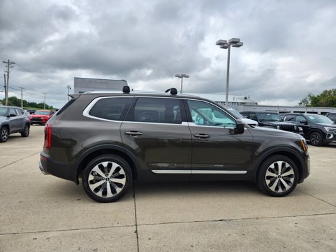 Used 2021 Kia Telluride EX w/ EX Premium Package image 23