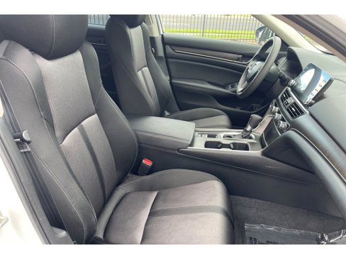 Used 2020 Honda Accord EX image 18