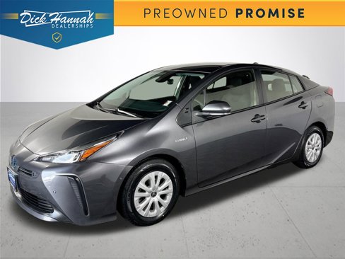 Used 2021 Toyota Prius LE image 1