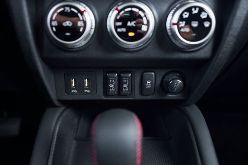 New 2025 Mitsubishi Outlander Sport LE image 40