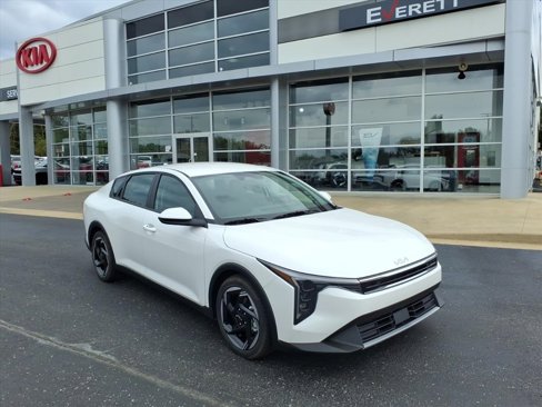 New 2025 Kia K4 EX image 2