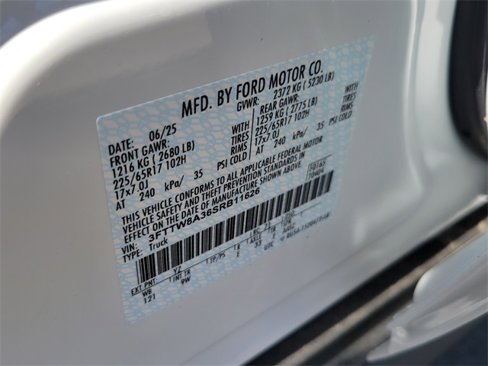 New 2025 Ford Maverick XL image 13