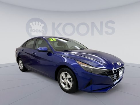 Used 2023 Hyundai Elantra SE image 8