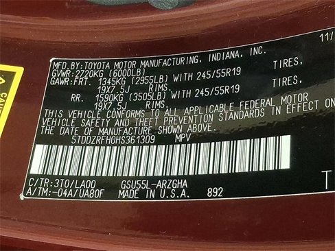 Used 2017 Toyota Highlander Limited image 28