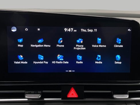 Certified 2023 Hyundai Elantra SEL w/ Convenience Package image 21