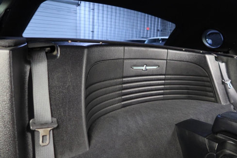 Used 2004 Ford Thunderbird Deluxe image 27