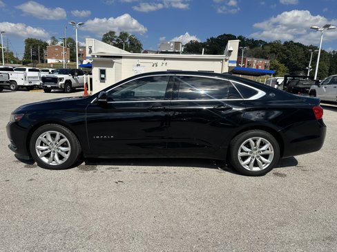 Used 2016 Chevrolet Impala LT w/ Convenience Package image 4