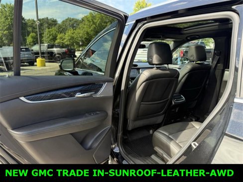 Used 2021 Cadillac XT6 Premium Luxury image 13
