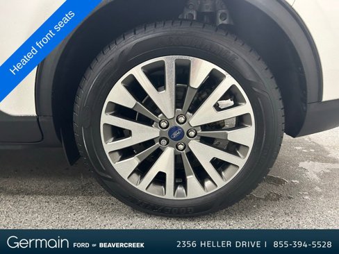 Used 2021 Ford Escape Titanium image 13