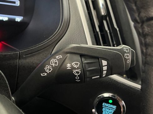 Used 2024 Ford Edge SEL image 46