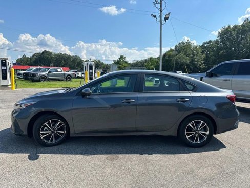 Used 2023 Kia Forte LXS image 11