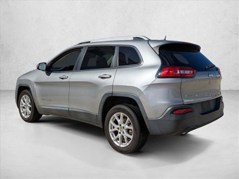 Used 2017 Jeep Cherokee Latitude image 7