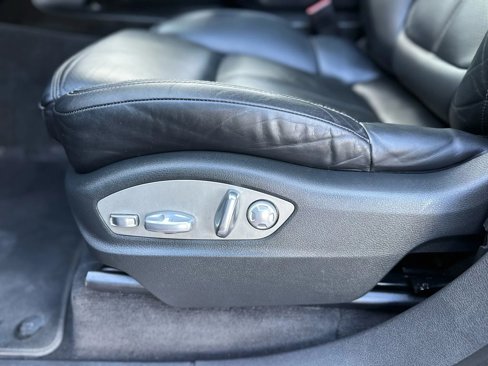 Used 2014 Porsche Cayenne image 27