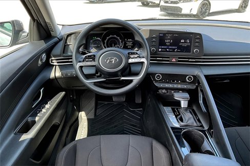 Used 2023 Hyundai Elantra Blue w/ Cargo Package image 5