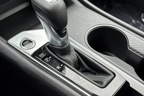 Used 2024 Nissan Altima 2.5 S image 18