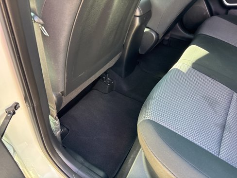 Used 2023 Kia Soul LX w/ LX Technology Package image 20