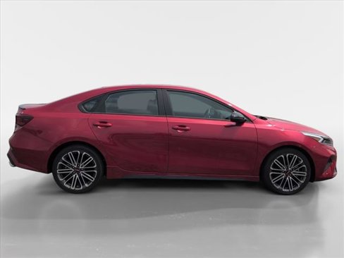 Used 2024 Kia Forte GT image 3
