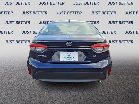 Used 2024 Toyota Corolla LE image 6