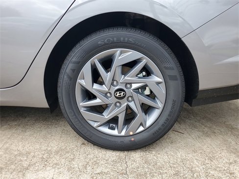 New 2025 Hyundai Elantra Blue image 8
