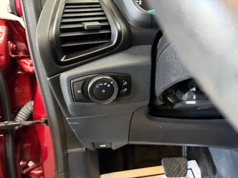 Used 2022 Ford EcoSport Titanium w/ Interior Protection Package image 19