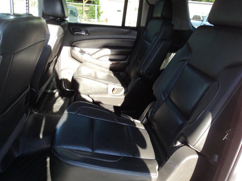 Used 2018 Chevrolet Suburban LT image 18