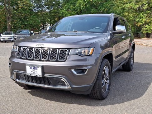 Used 2018 Jeep Grand Cherokee Limited image 4