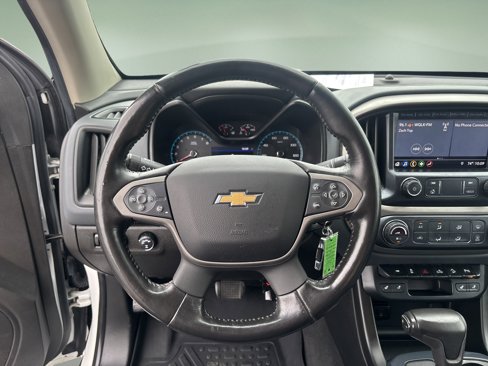 Used 2019 Chevrolet Colorado Z71 image 3