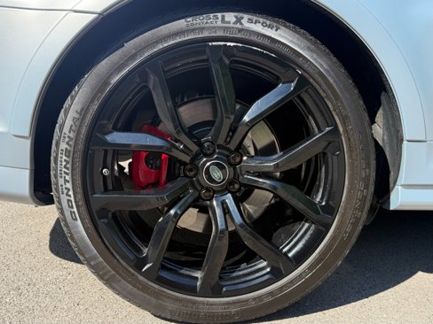 Used 2022 Land Rover Range Rover Sport SVR Carbon Edition image 52