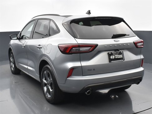 Used 2024 Ford Escape ST-Line image 5