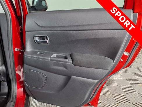 Used 2021 Mitsubishi Outlander Sport ES image 10