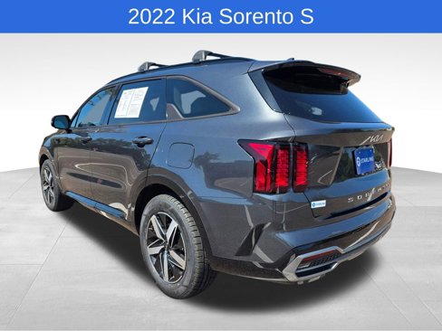 Used 2022 Kia Sorento S w/ Panoramic Sunroof Package image 6