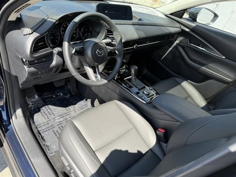 New 2025 MAZDA CX-30 AWD 2.5 S w/ Preferred Package image 2