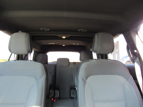 Used 2018 Ford Explorer XLT w/ Equipment Group 201A image 26