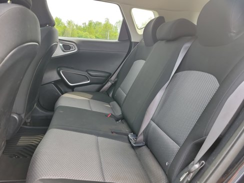 Used 2020 Kia Soul LX image 16