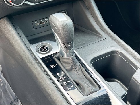 Certified 2023 Nissan Sentra SV image 14