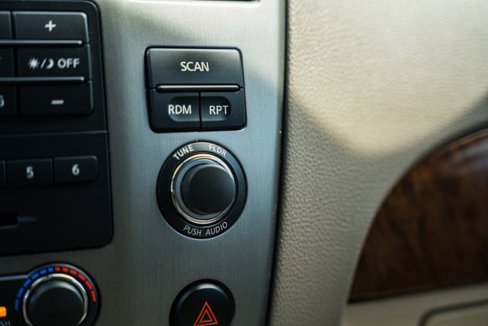 Used 2014 Nissan Armada SL image 27