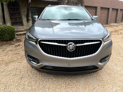 Used 2020 Buick Enclave Essence image 12