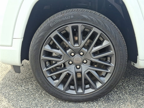 Certified 2023 Jeep Compass High Altitude image 29