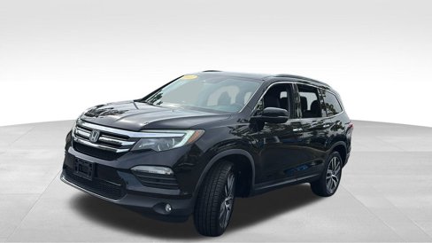 Used 2017 Honda Pilot Elite image 3