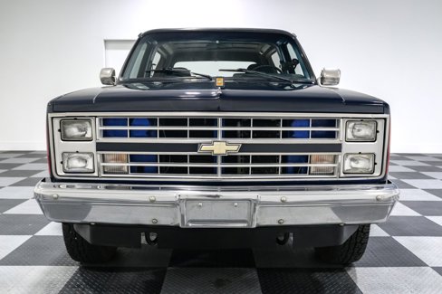 Used 1986 Chevrolet Blazer 4WD image 2