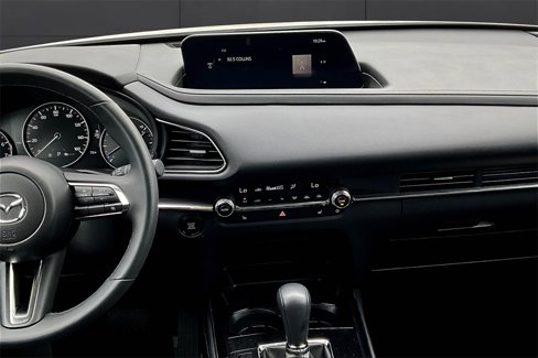 Certified 2025 MAZDA CX-30 AWD 2.5 S w/ Preferred Package image 6