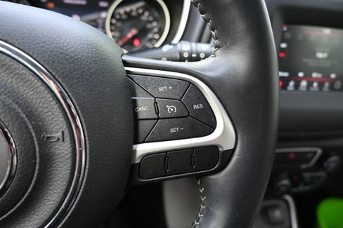 Used 2019 Jeep Compass Latitude w/ Popular Equipment Group image 19