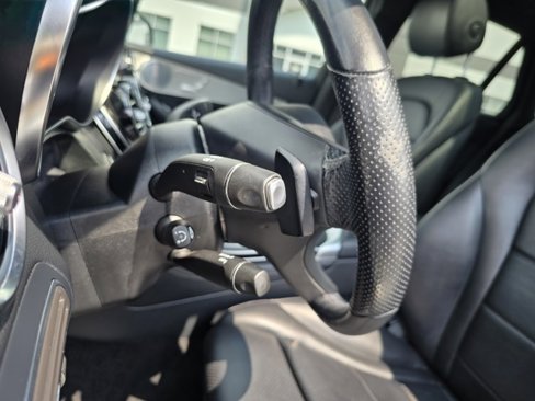 Used 2019 Mercedes-Benz GLC 300 4MATIC image 40