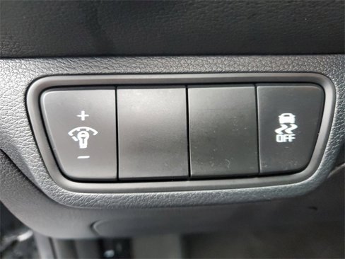 Used 2024 Kia Forte LXS image 32