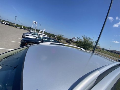 Used 2015 Nissan Rogue S image 3
